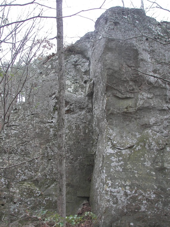 Little wall, purple bolted