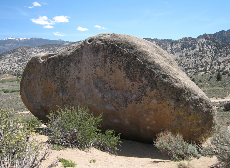 Soul Slinger & Cave Boulders