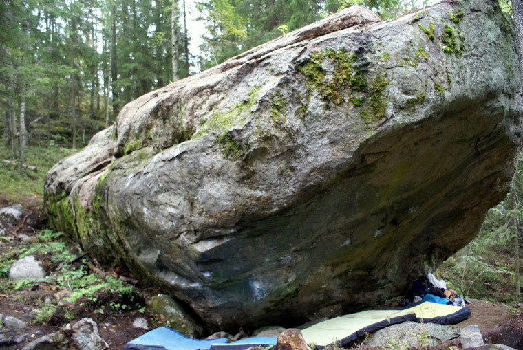 Развал под основным массивом