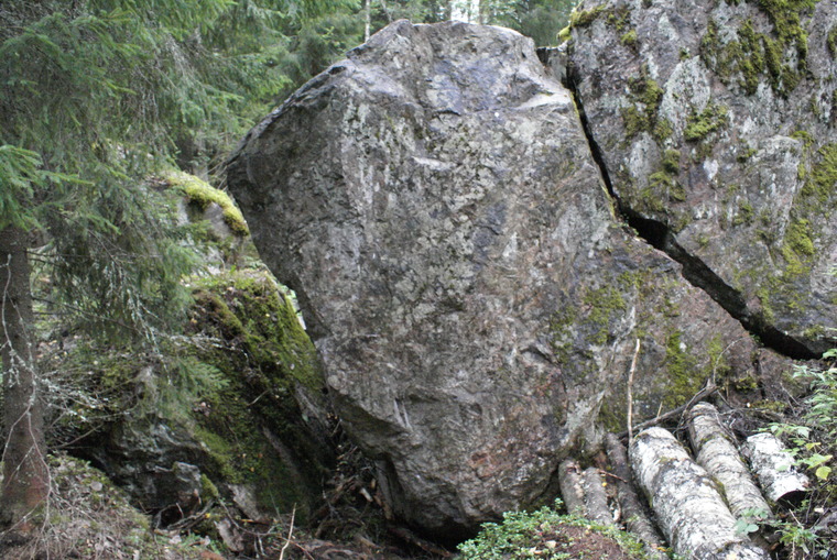 Развал под основным массивом