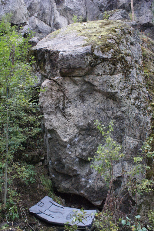 Развал под основным массивом