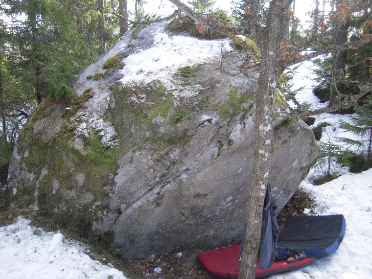 Sektor C Första Stenen