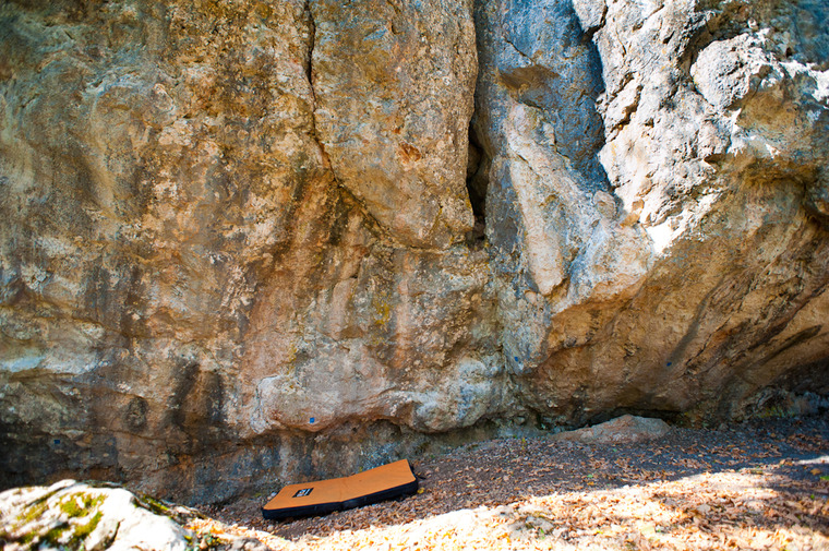 Angarka boulder wall