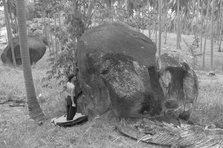 Close to the edge stone