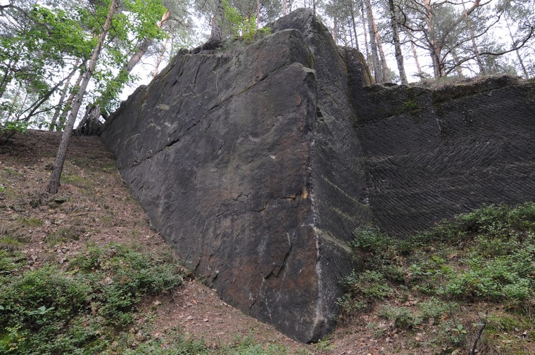 Amfiteátr - pravá stěna