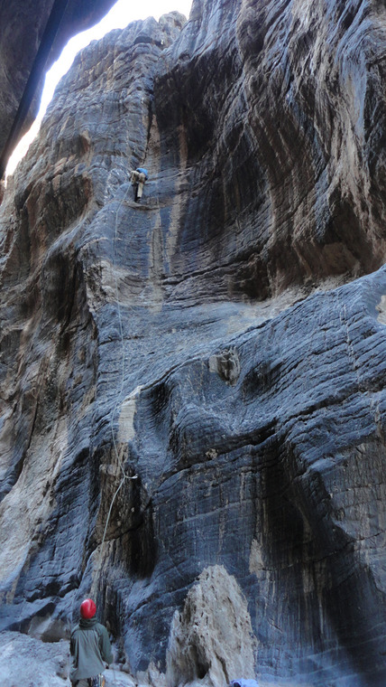 Main canyon, right side