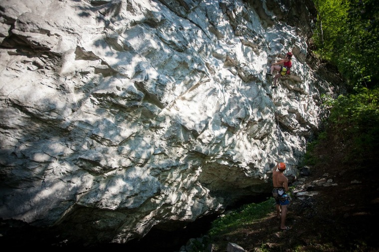 Белая стенка(White wall)