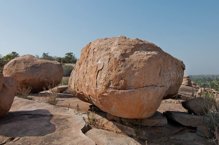 Egg Boulders