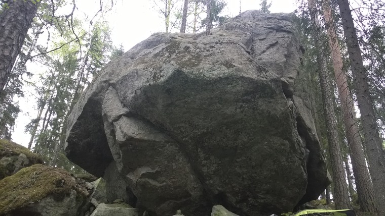 Limbokivi (se isoin niistä)