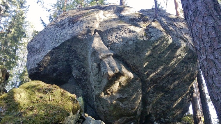 Limbokivi (se isoin niistä)