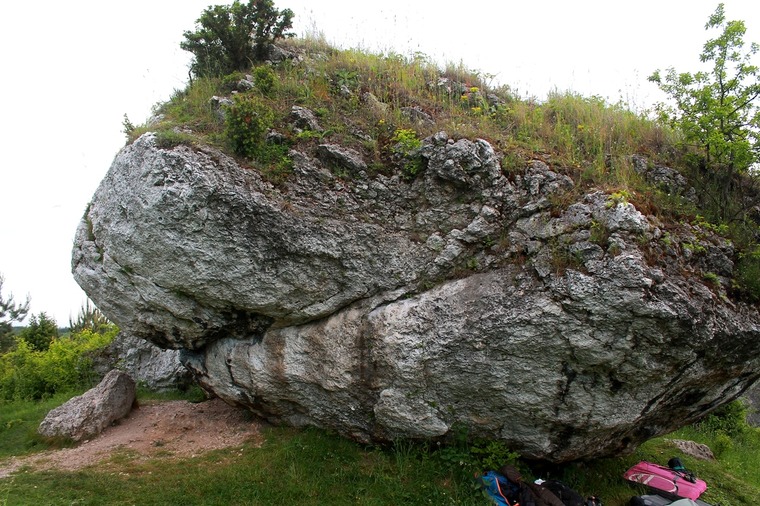 Kamień pod Wysoką