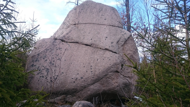 Gamla hygget (oklättrade)