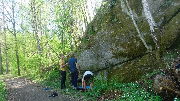 Main boulder wall