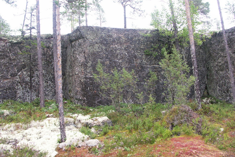 Förkastet (OBS! Hällmålningar)