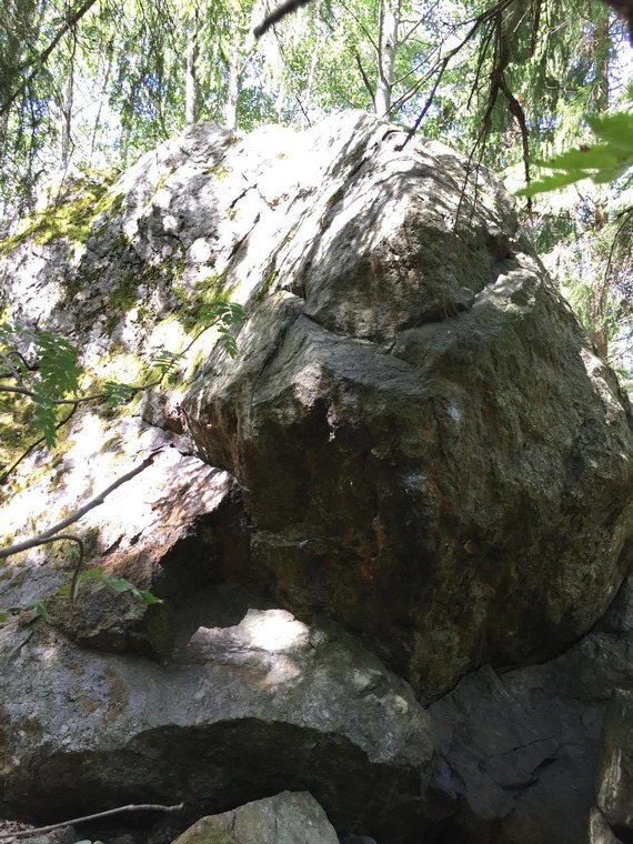Ängbyplans Boulder