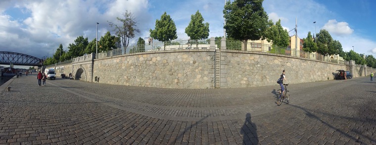 Rašínovo nábřeží