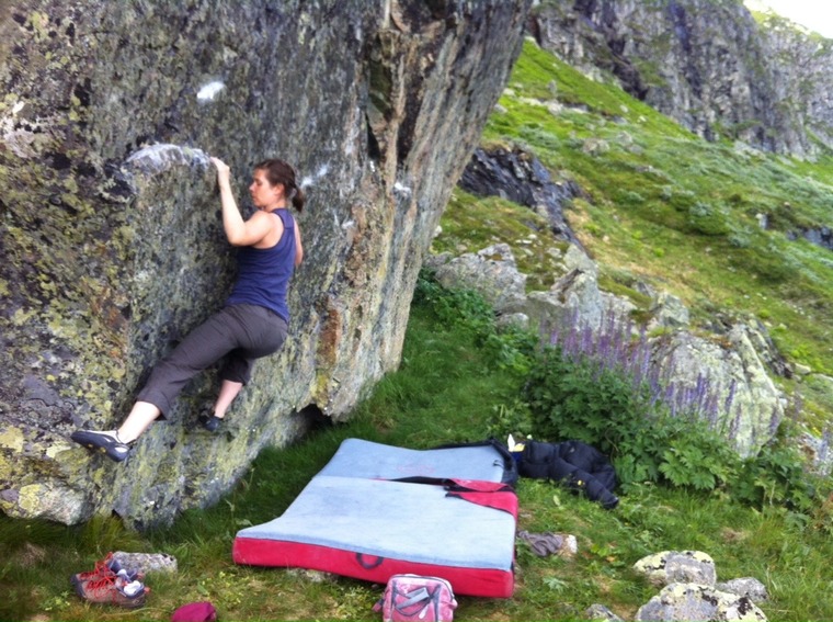 Ny vri steinen - forsidetraversen