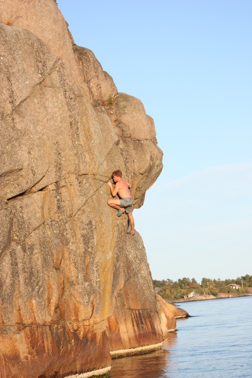 "No swimming" and start of "Thank God it´s jugs on top"