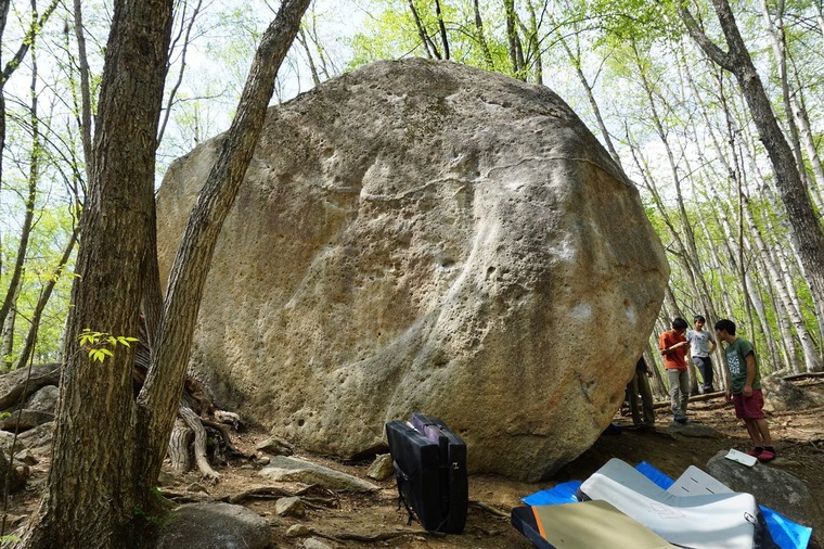 皇帝岩 (Koutei Iwa)