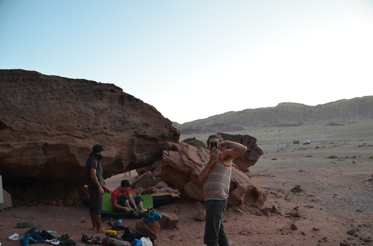 Solomon Pillars bouldering area Group 2 - 1