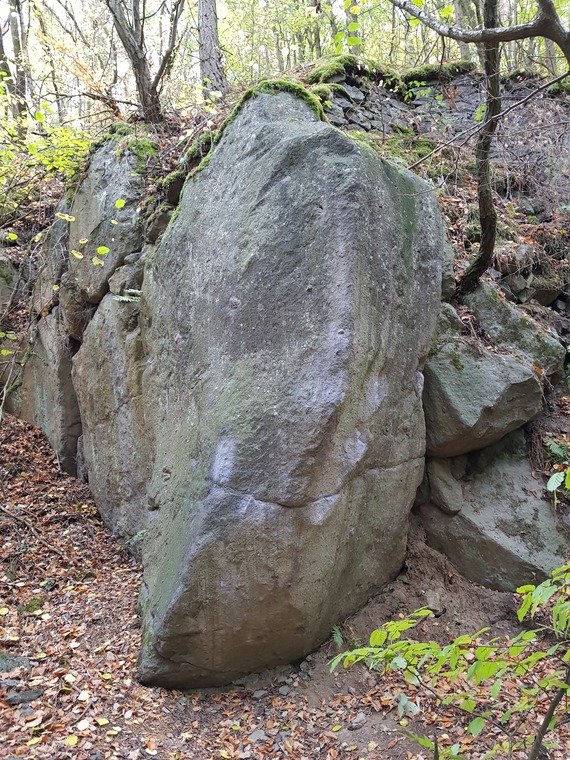 Kottenheim - Vergessener Pfeiler