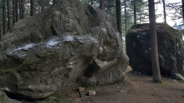 Warm up boulders topo 1