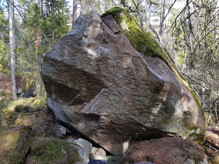 Brändefly - Överhänget