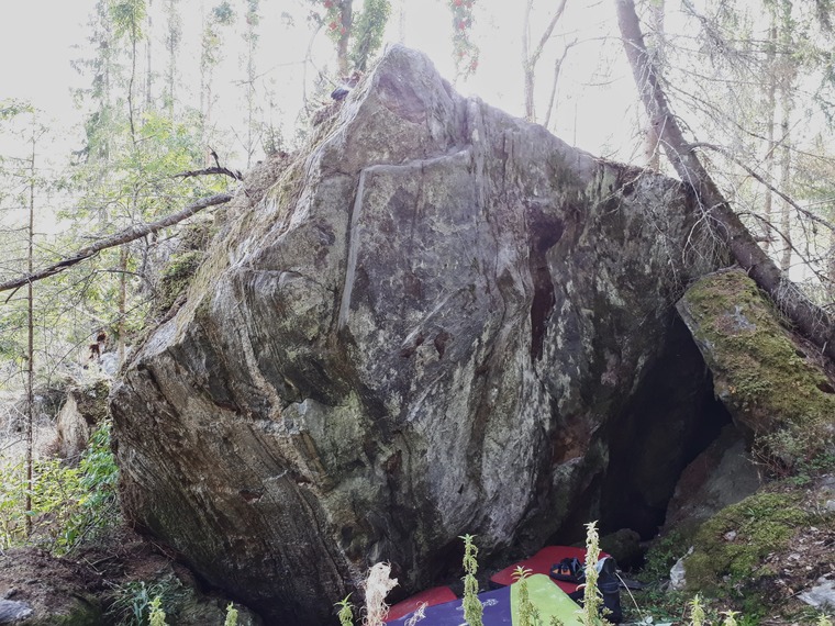 Varjokivi (location public in spring 2020)