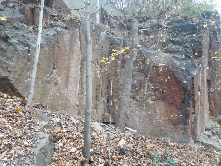 Golzernmühle Boulders