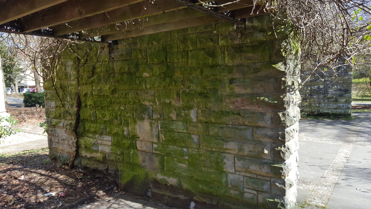 Zweite Wand Rückseite