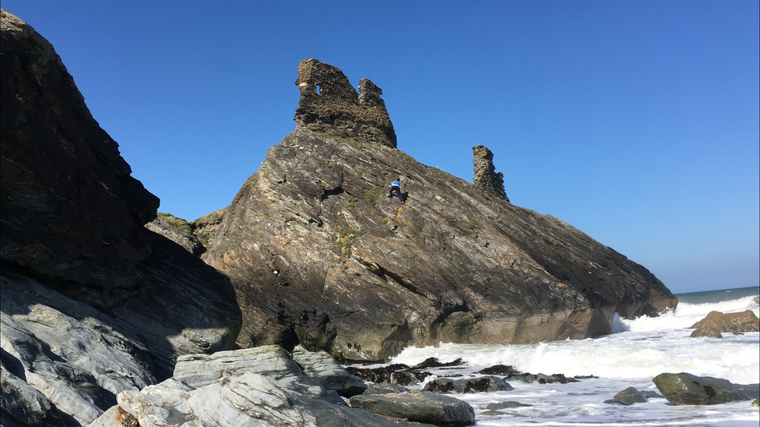 Black Castle traverse