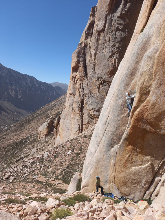 Cajon de los Arenales. Trad Climbing.