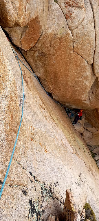 Cajon de los Arenales. Trad Climbing.
