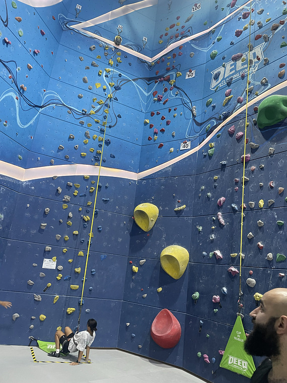 Deep Climbing gym