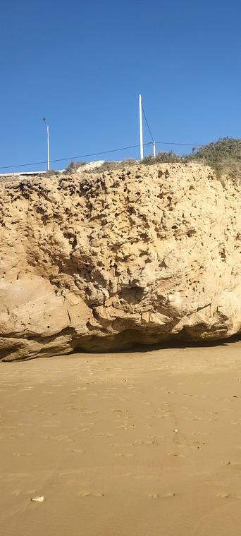 Imsouane Beach Boulder ⛱️