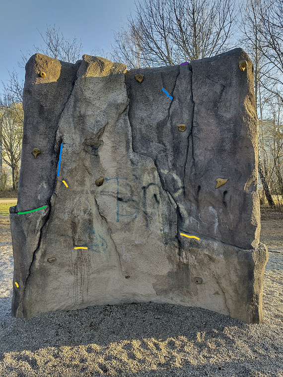 Wall2_CrimpstNedGern