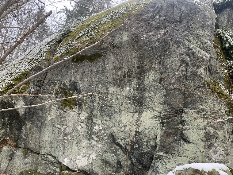 Match start at jug on the far bottom left, top out in the far top right
