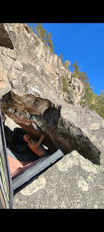 Haukkavuori Beach Boulder