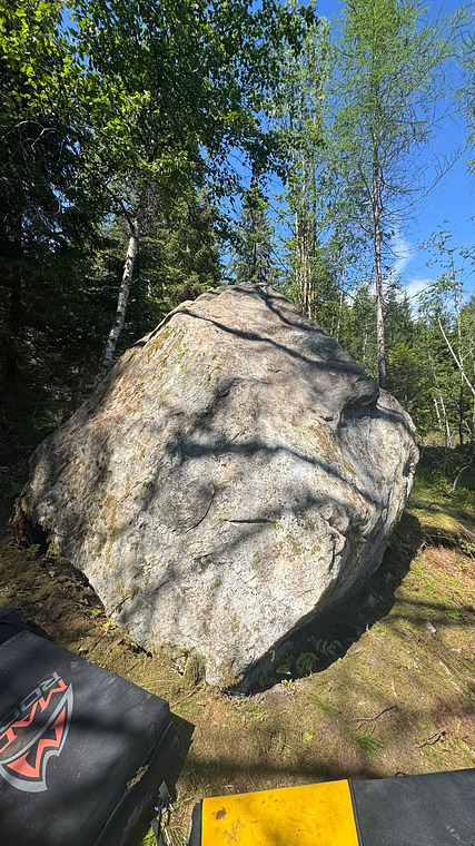 Skåsheim Boulder